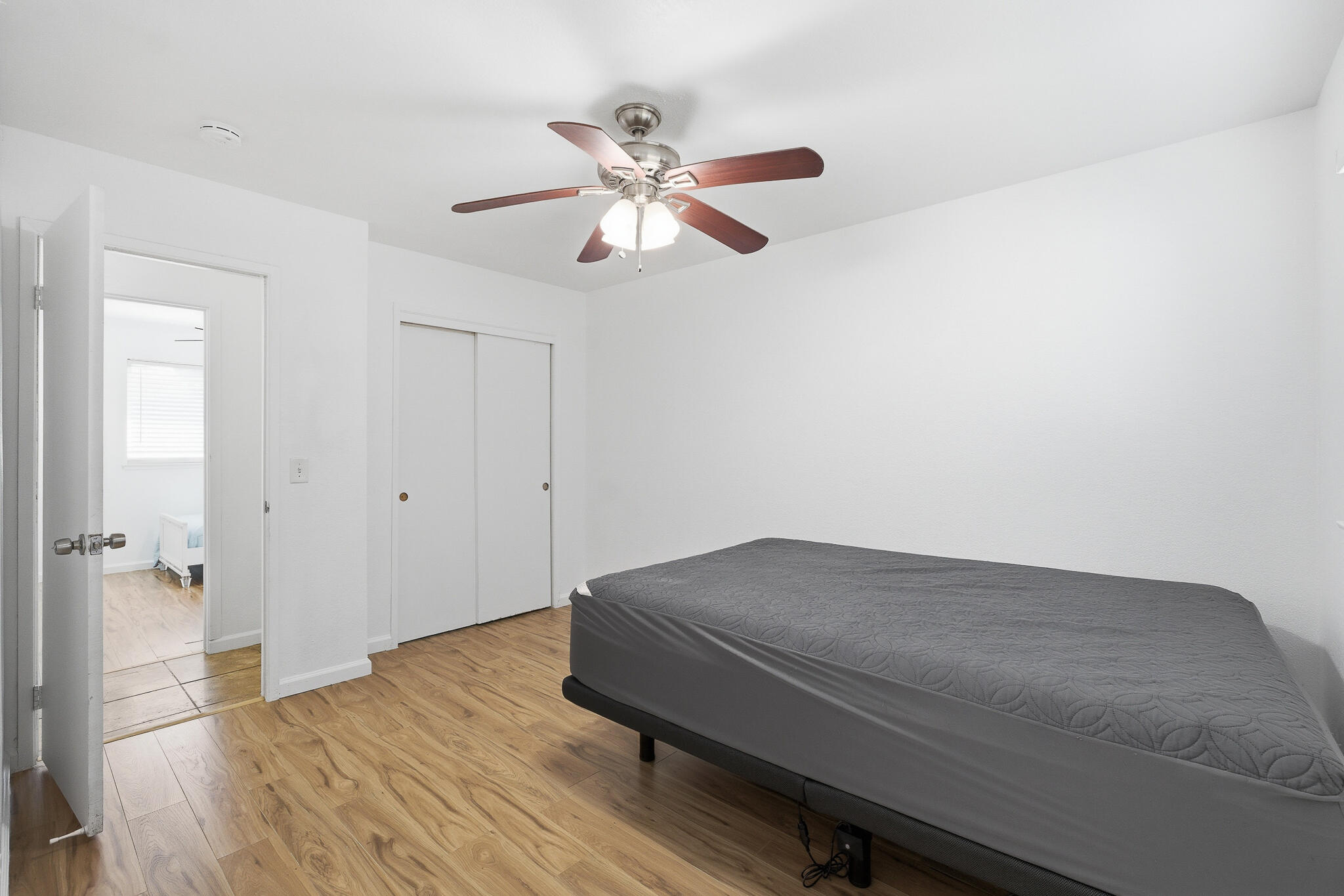 14291 Rosemary Cir, Lemoore, CA 93245