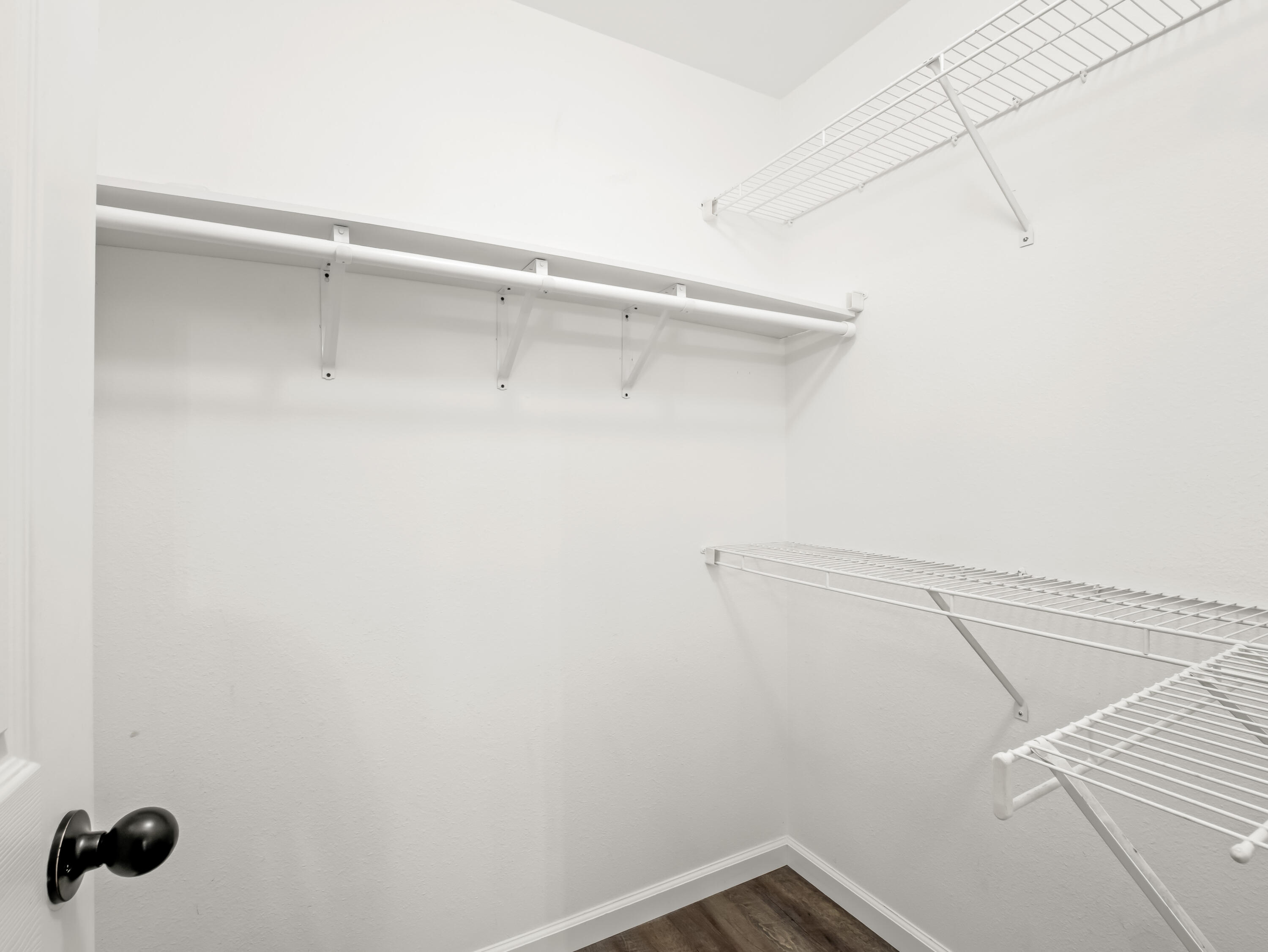 390 Tucker Ave, Sanger, CA 93657