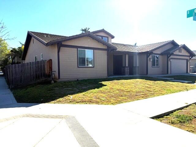 2347 E Jefferson Ave, Reedley, CA 93654