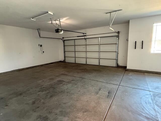 2347 E Jefferson Ave, Reedley, CA 93654