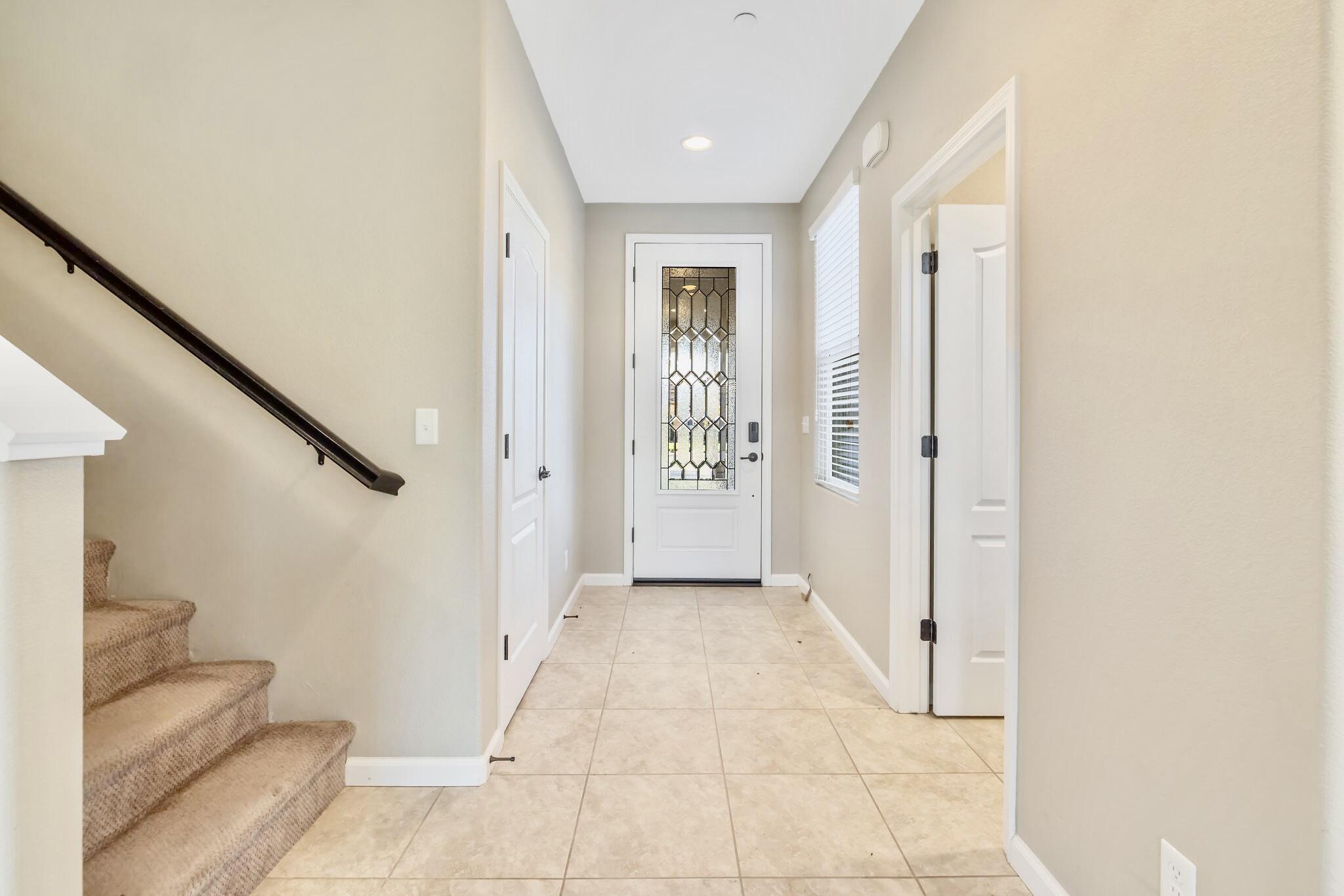 3698 Sussex Ave, Clovis, CA 93619