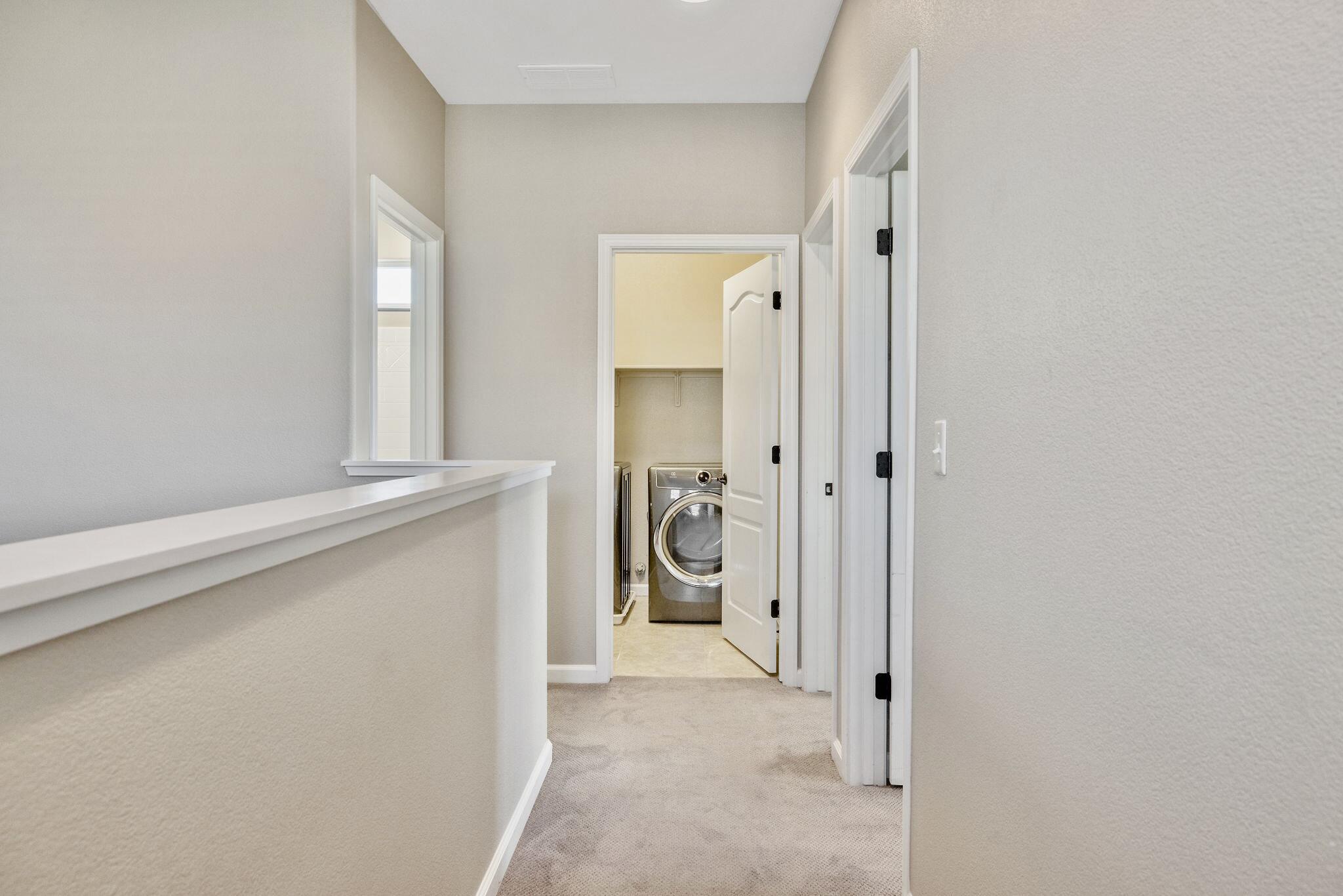 3698 Sussex Ave, Clovis, CA 93619