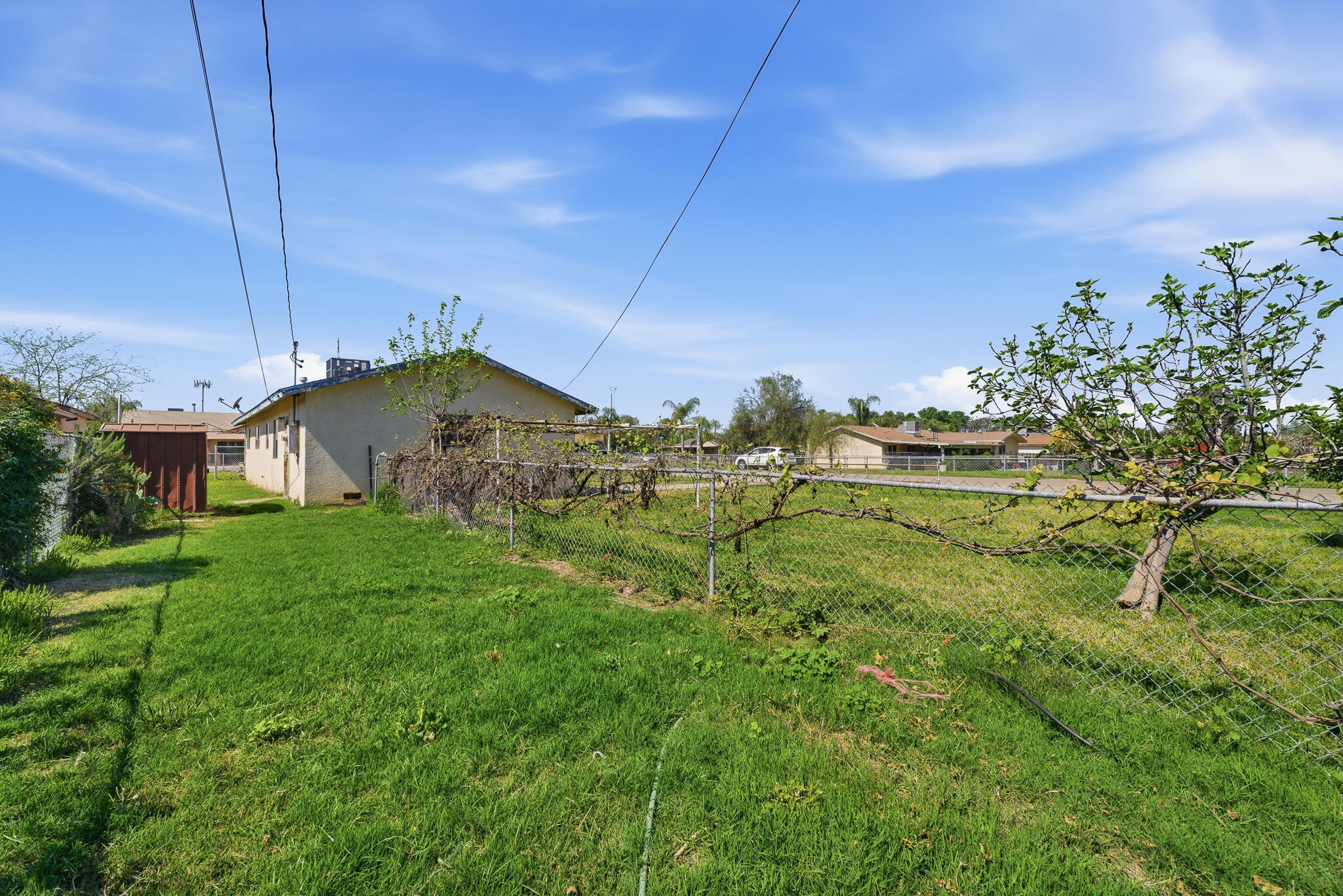 285 E Jayne Ave, Tipton, CA 93272