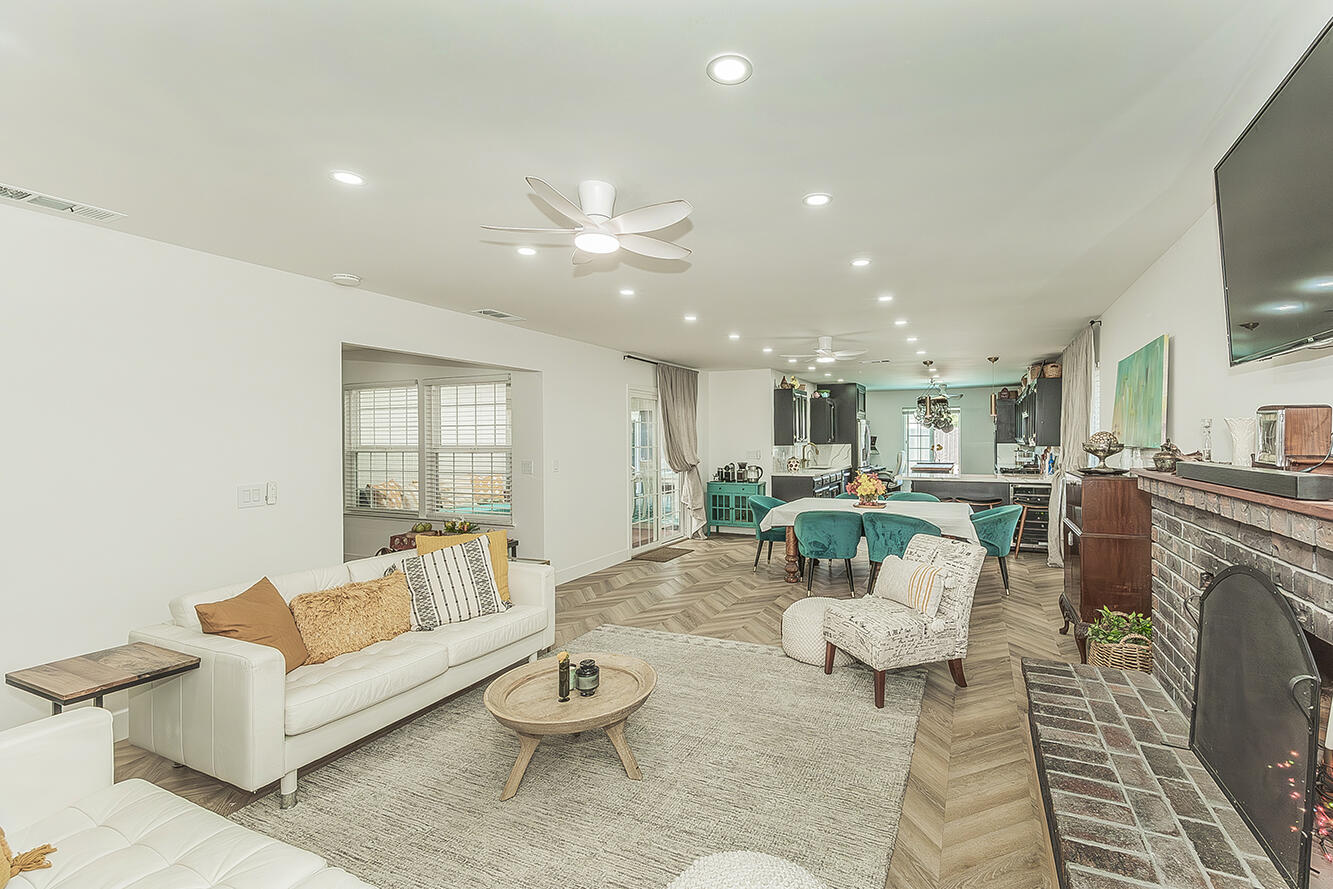 714 E Ann Dr, Reedley, CA 93654