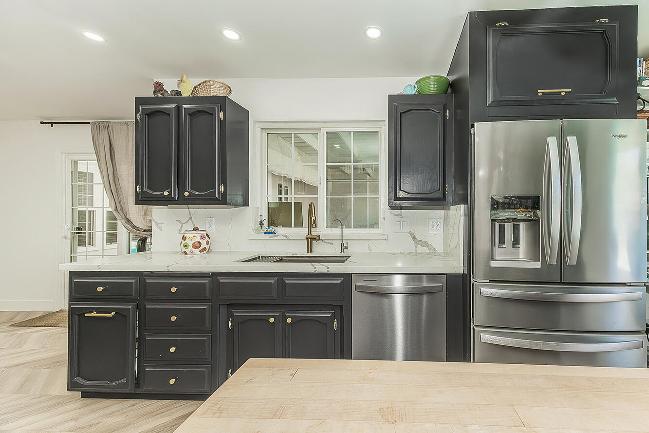 714 E Ann Dr, Reedley, CA 93654