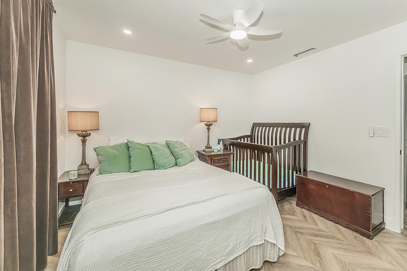 714 E Ann Dr, Reedley, CA 93654