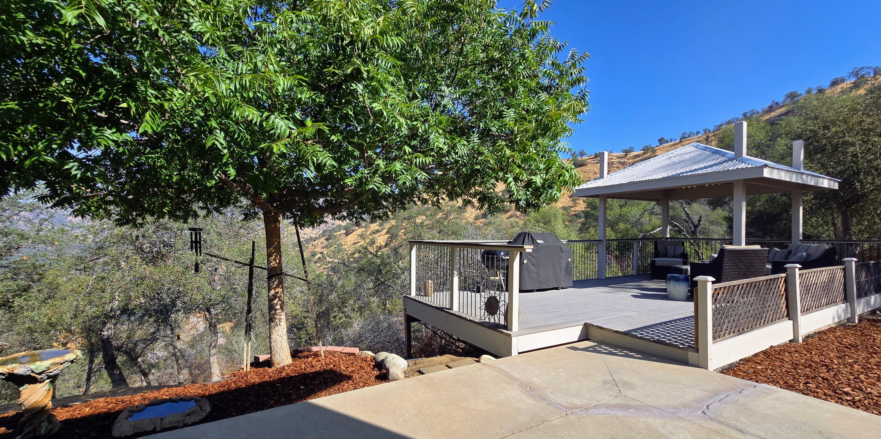 41299 E Mynatt Dr, Three Rivers, CA 93271