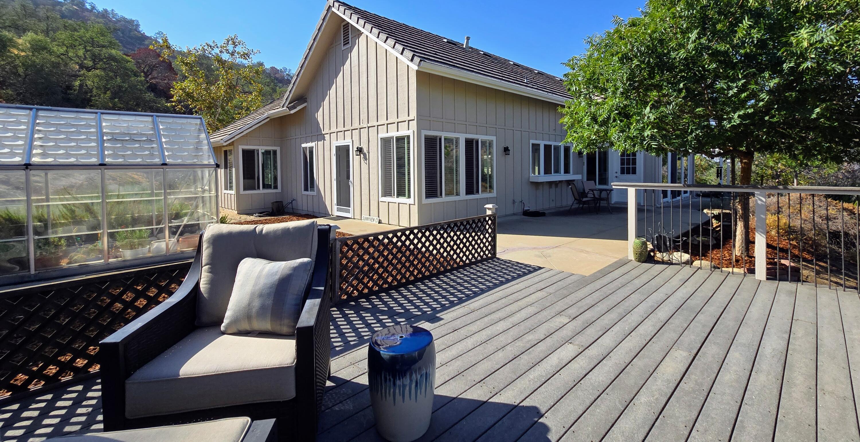 41299 E Mynatt Dr, Three Rivers, CA 93271