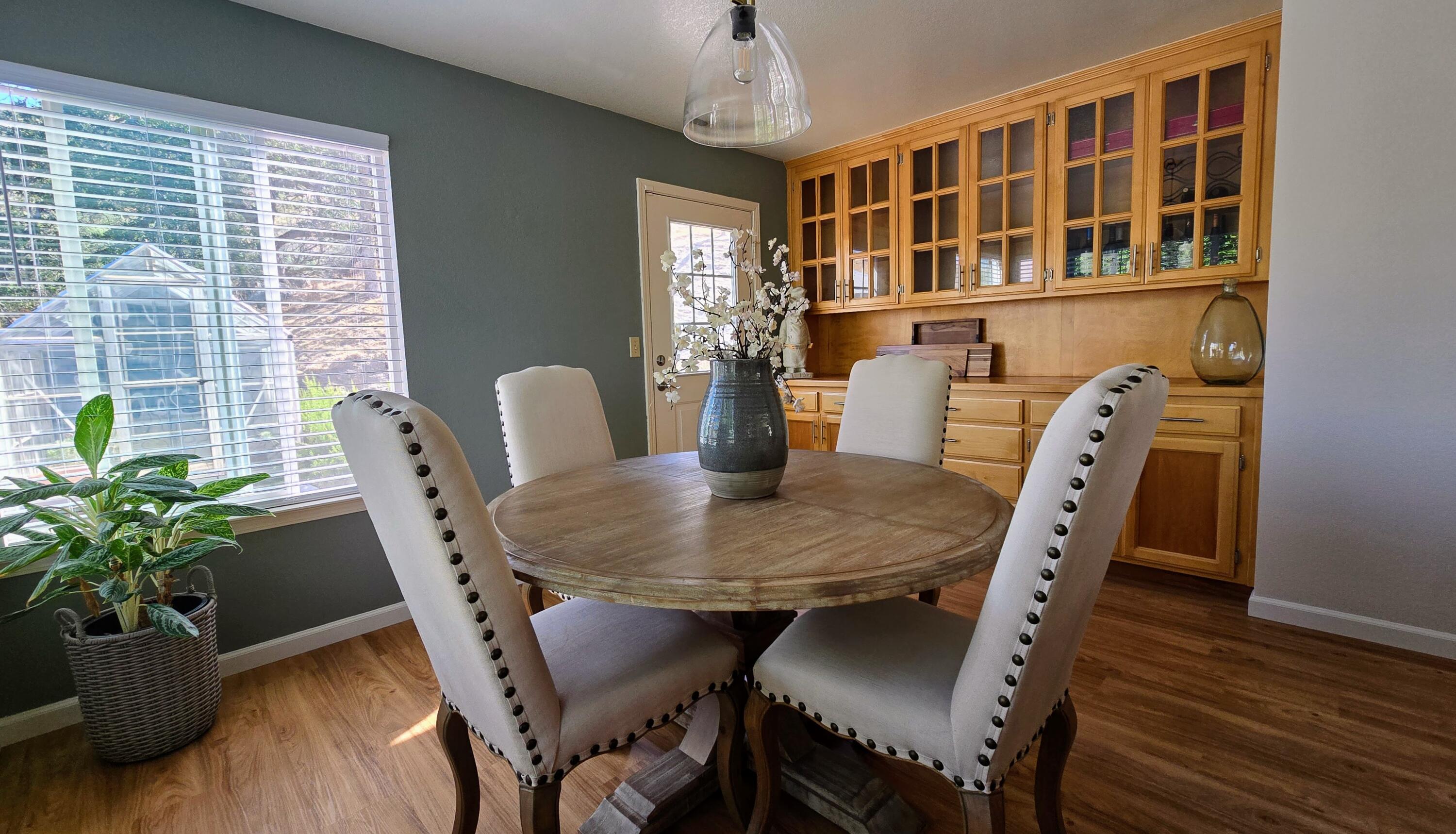 41299 E Mynatt Dr, Three Rivers, CA 93271