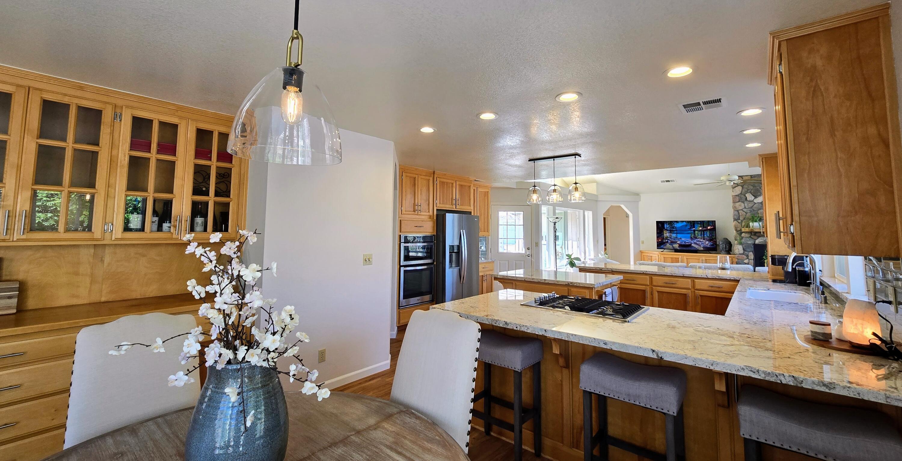 41299 E Mynatt Dr, Three Rivers, CA 93271