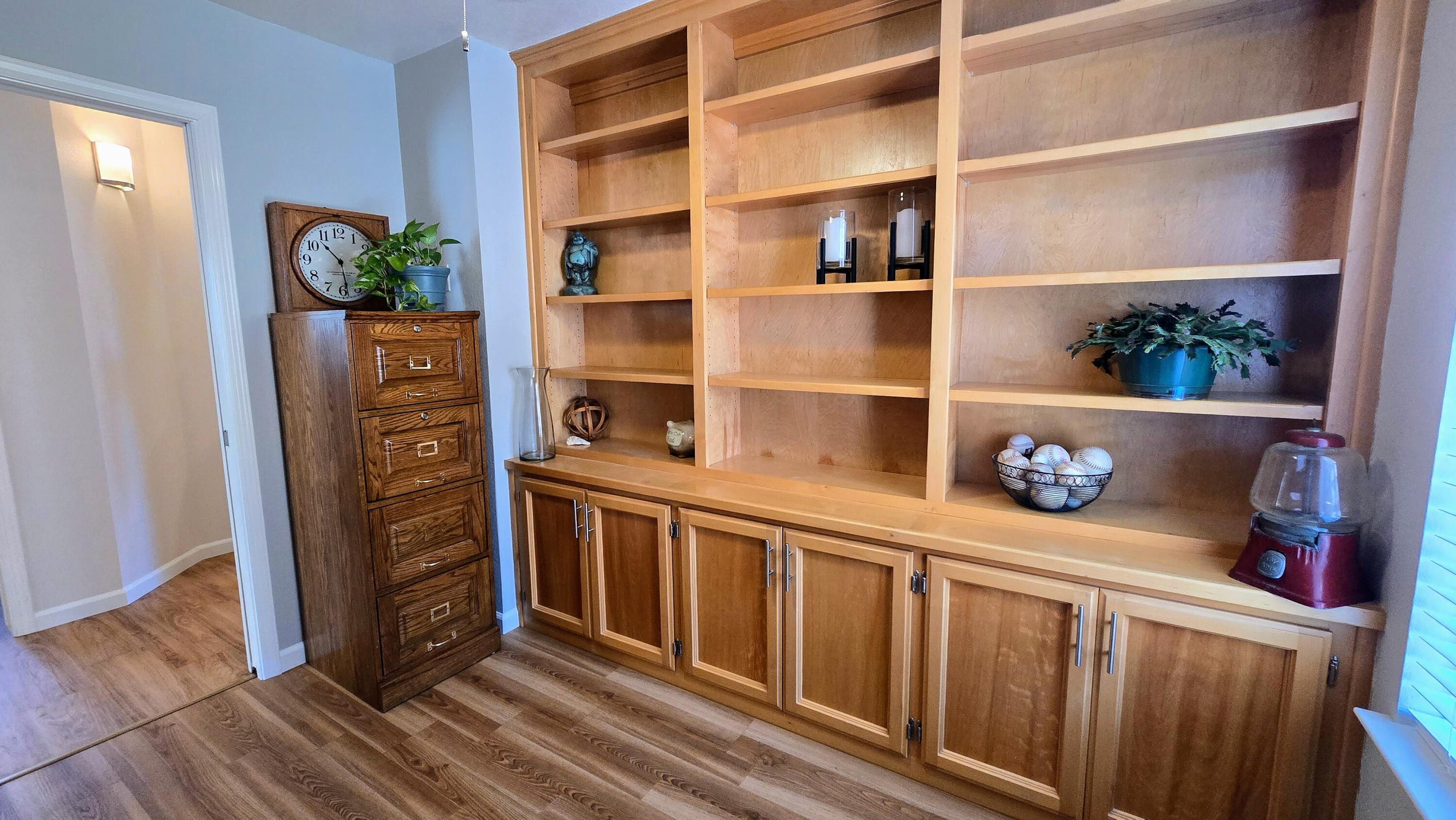 41299 E Mynatt Dr, Three Rivers, CA 93271