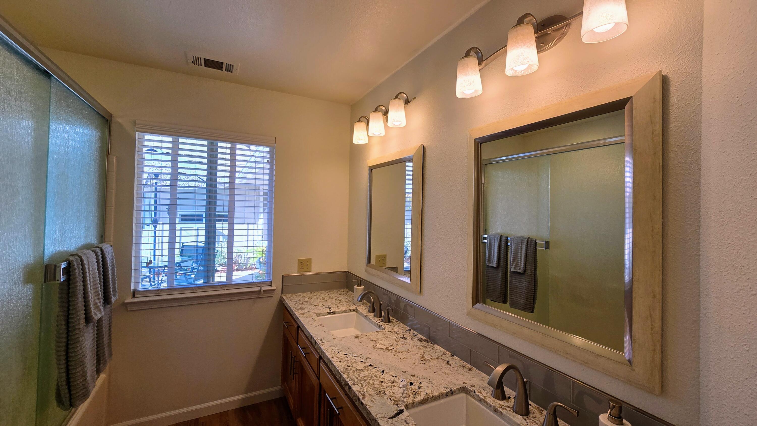 41299 E Mynatt Dr, Three Rivers, CA 93271