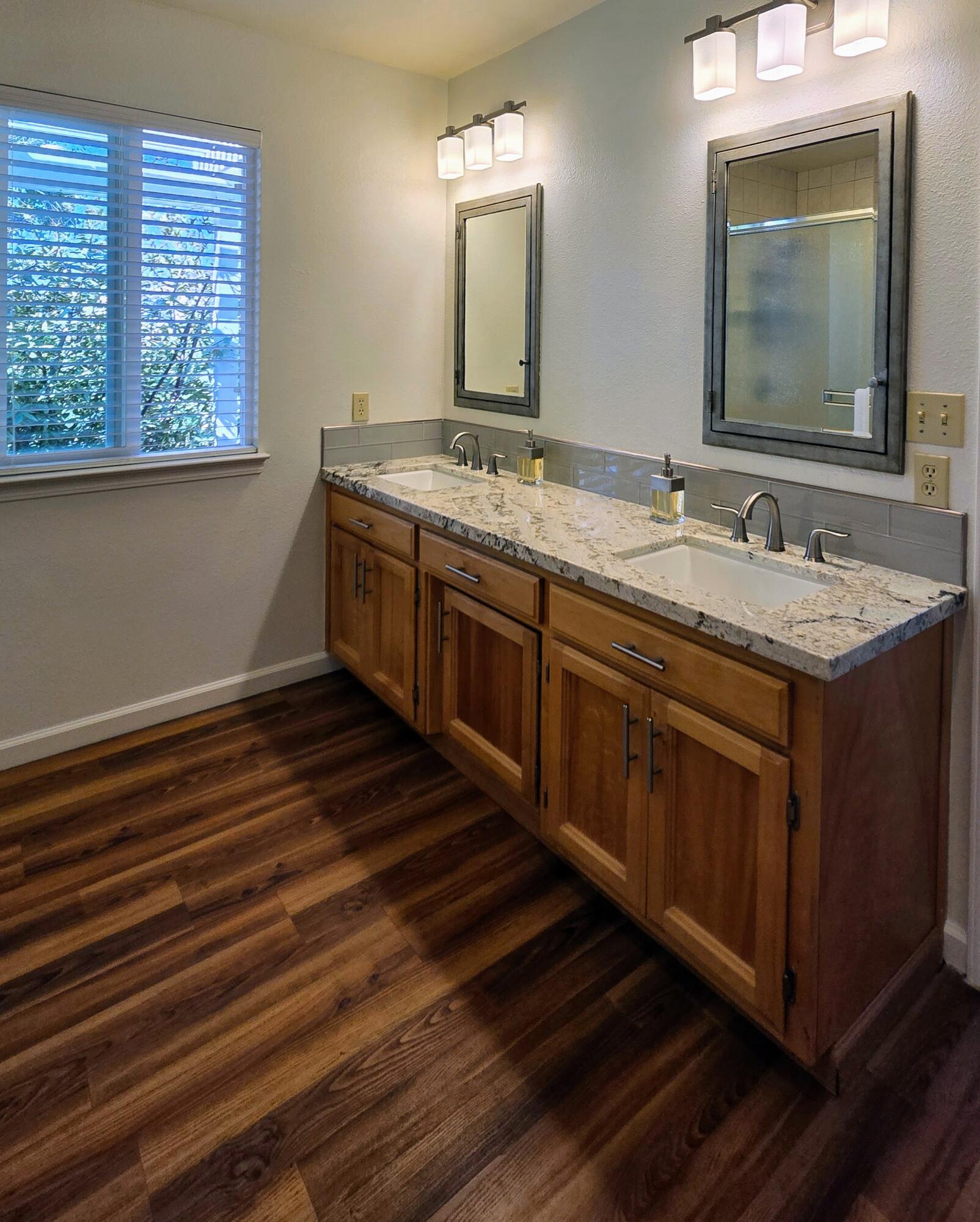 41299 E Mynatt Dr, Three Rivers, CA 93271