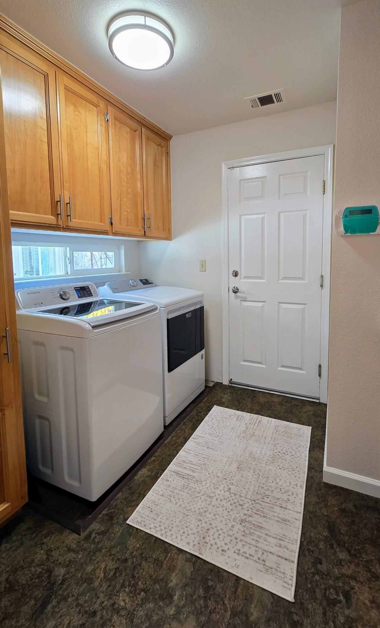 41299 E Mynatt Dr, Three Rivers, CA 93271