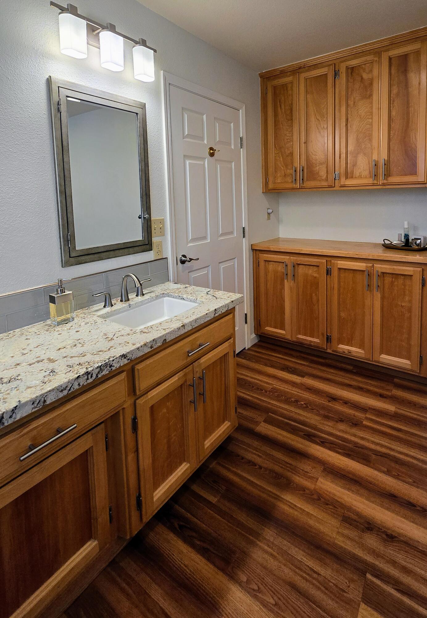 41299 E Mynatt Dr, Three Rivers, CA 93271