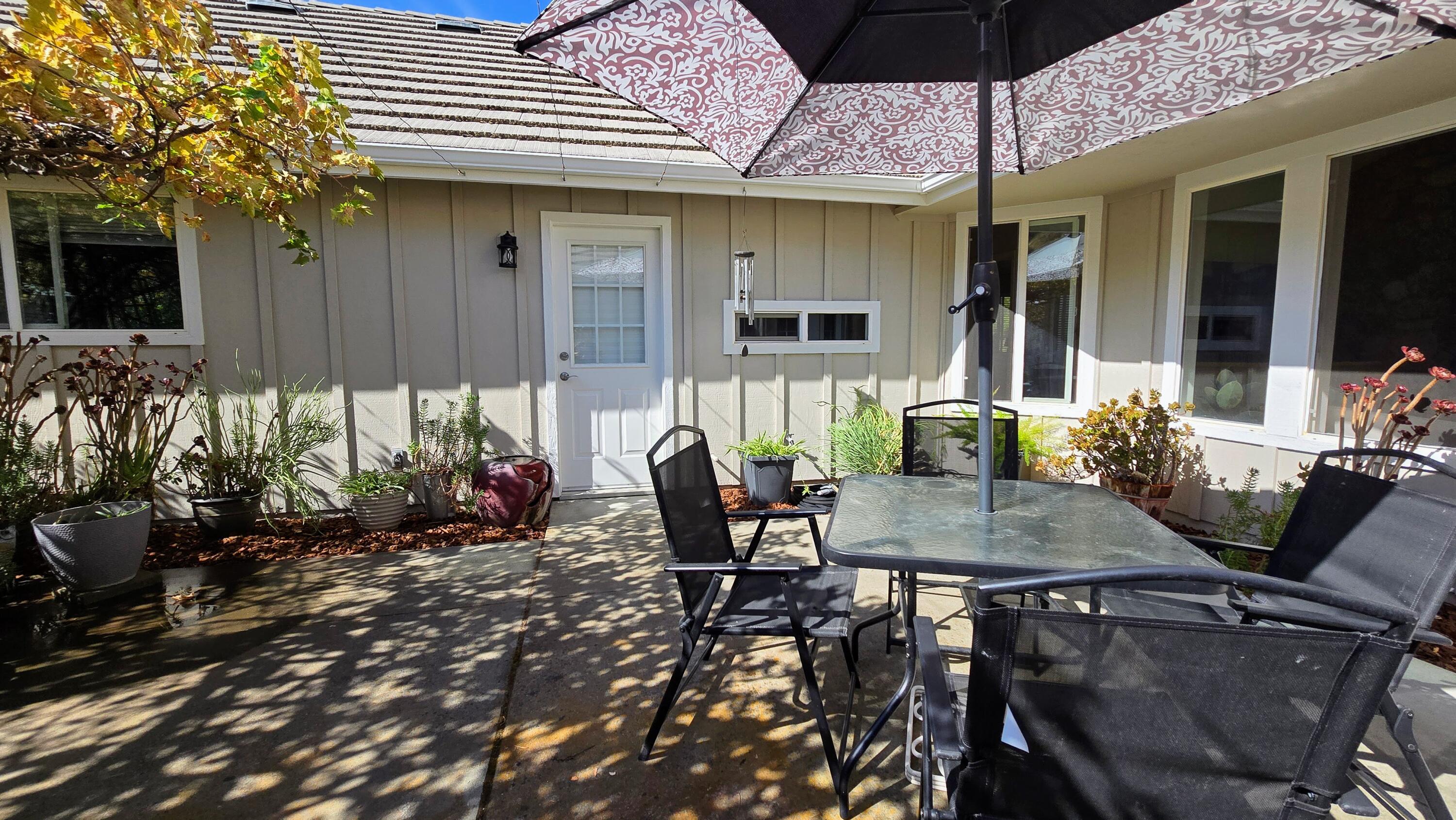 41299 E Mynatt Dr, Three Rivers, CA 93271