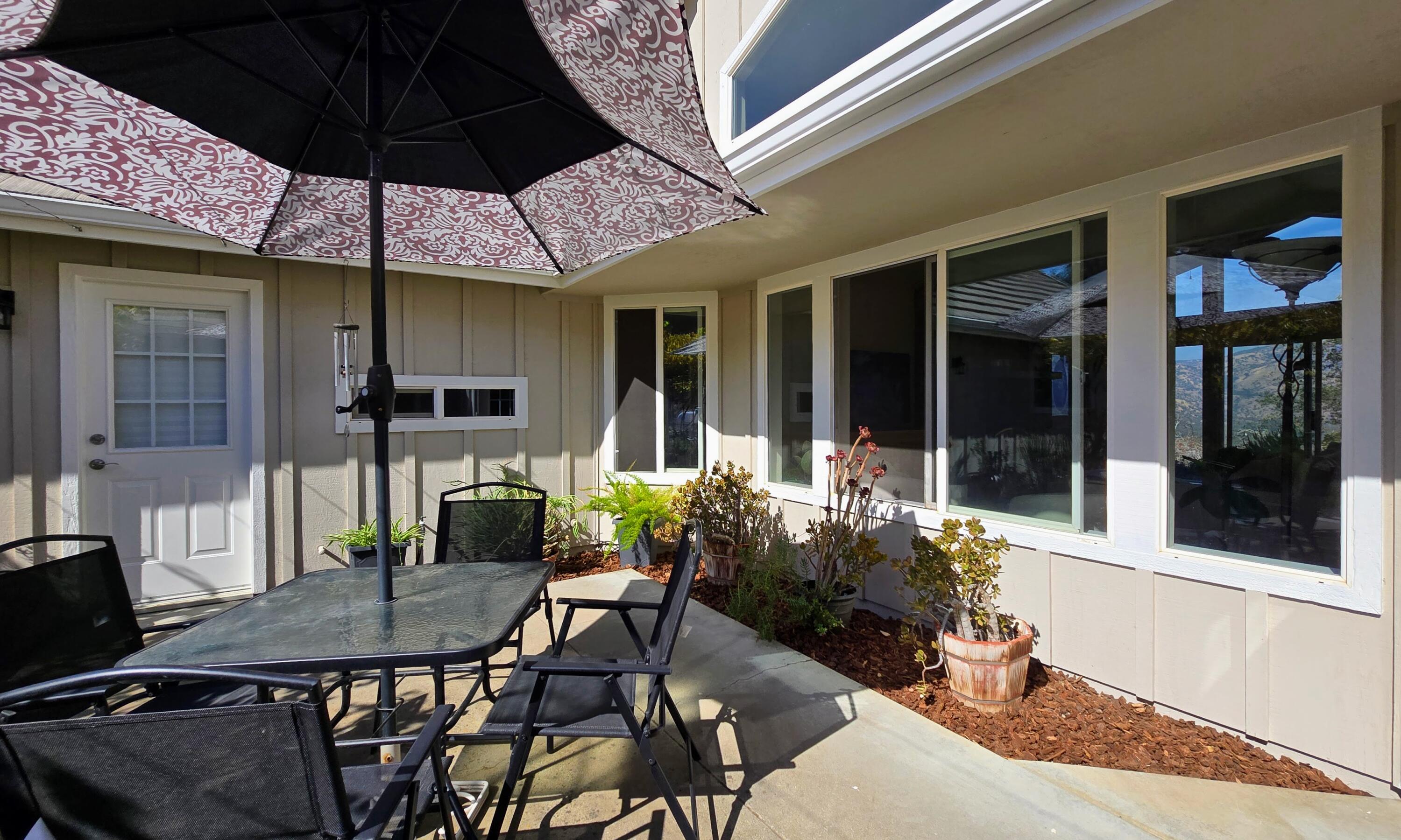 41299 E Mynatt Dr, Three Rivers, CA 93271