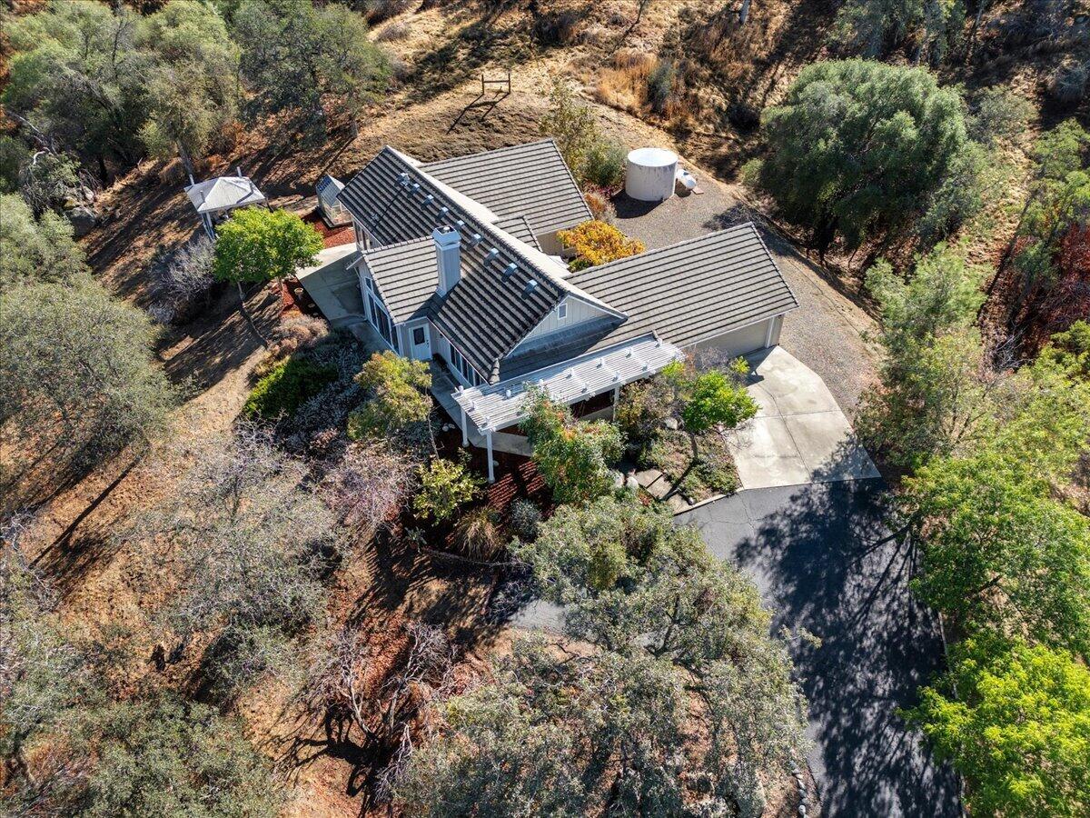 41299 E Mynatt Dr, Three Rivers, CA 93271