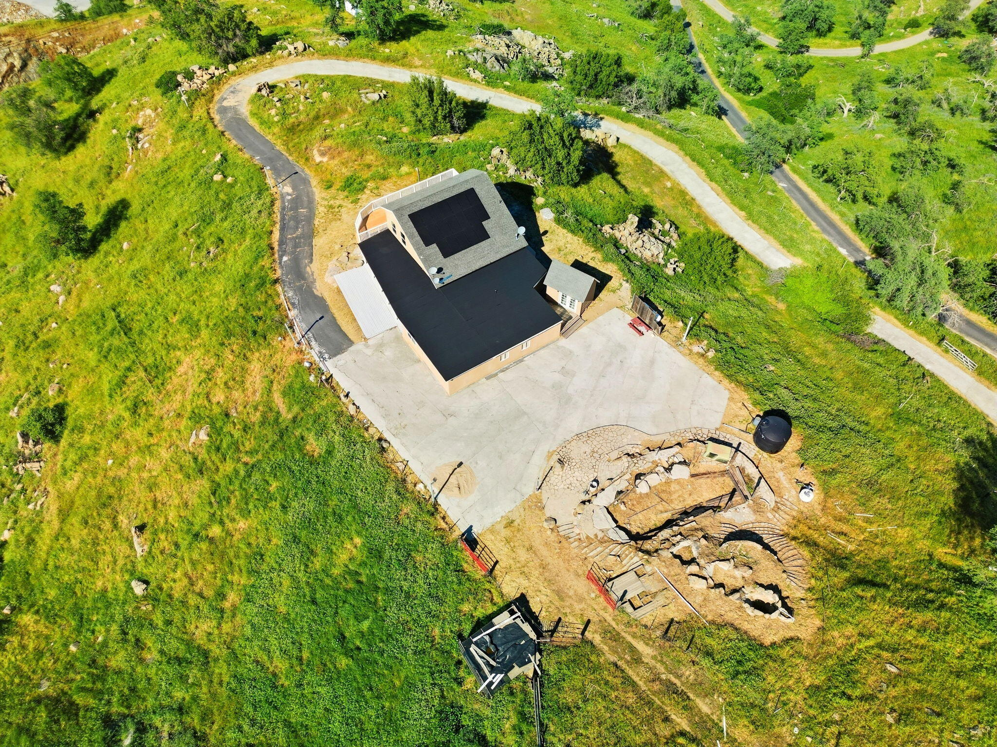 34453 Sierra Dr, Lemon Cove, CA 93244