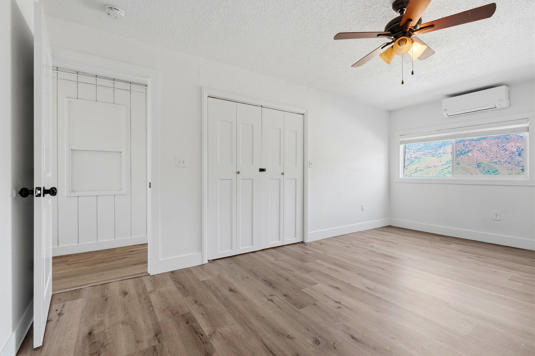 34453 Sierra Dr, Lemon Cove, CA 93244