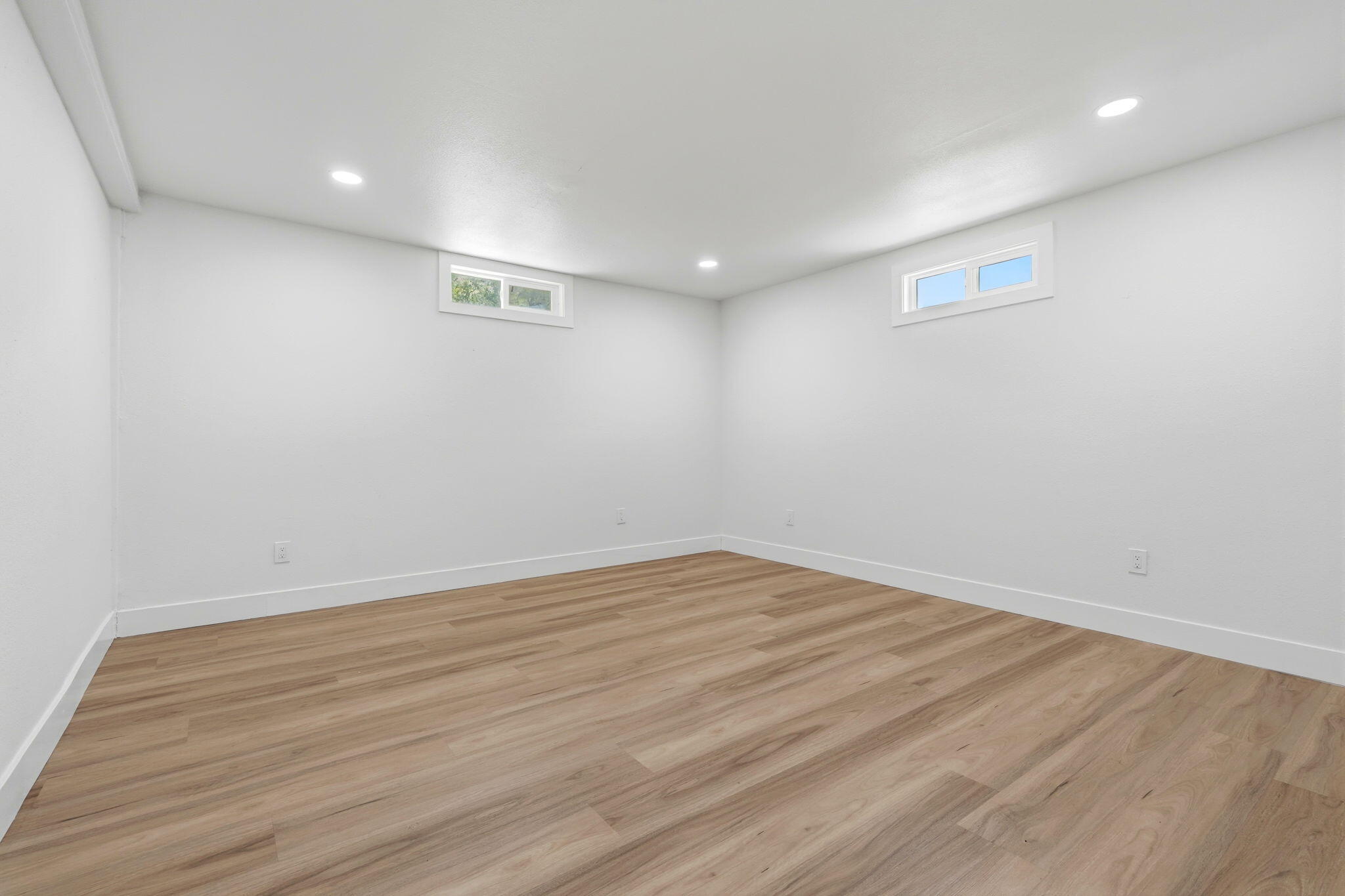 34453 Sierra Dr, Lemon Cove, CA 93244