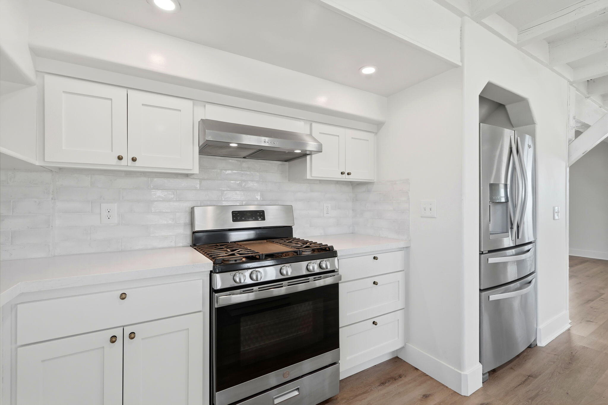 34453 Sierra Dr, Lemon Cove, CA 93244