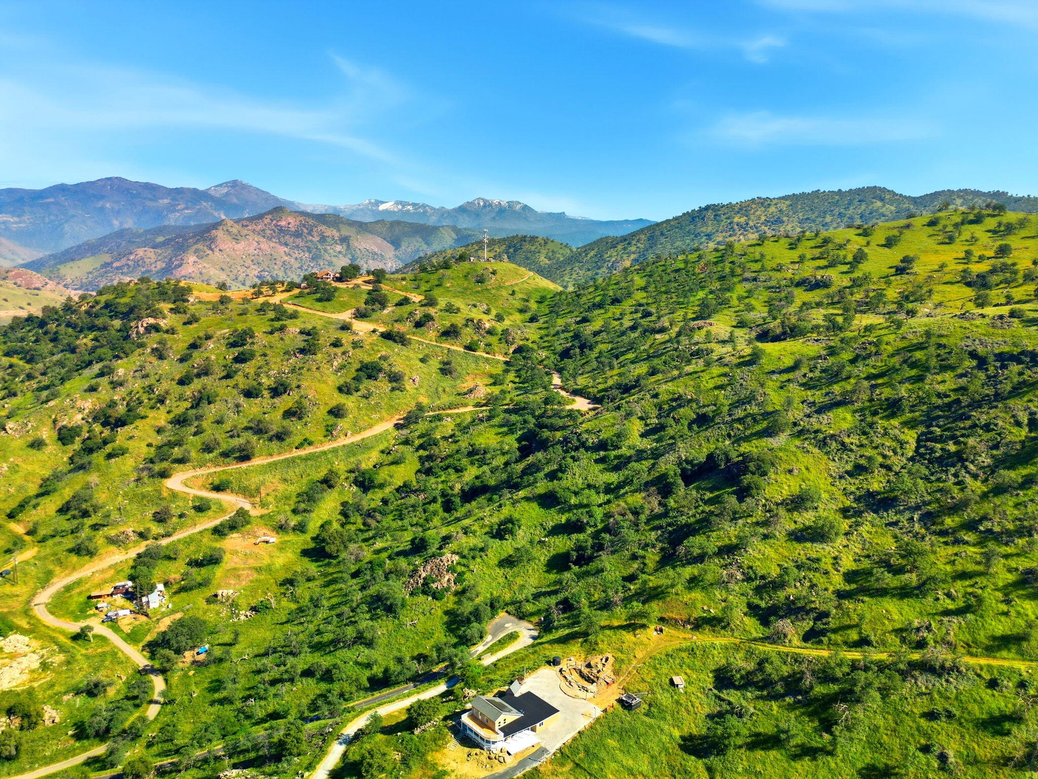 34453 Sierra Dr, Lemon Cove, CA 93244