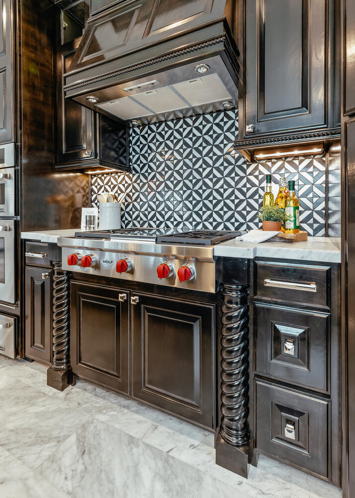 5721 W Prospect Dr, Visalia, CA 93291