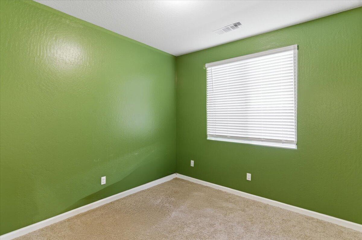 3625 Chelsea St, Tulare, CA 93274