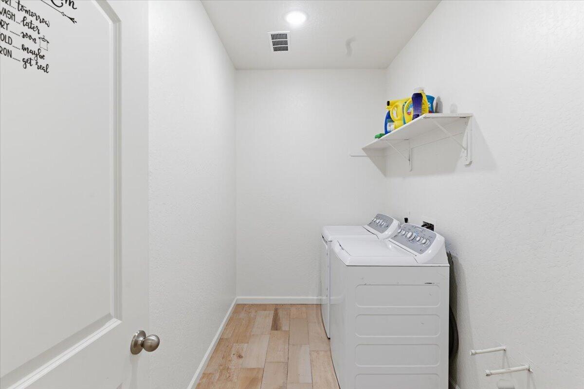 3625 Chelsea St, Tulare, CA 93274