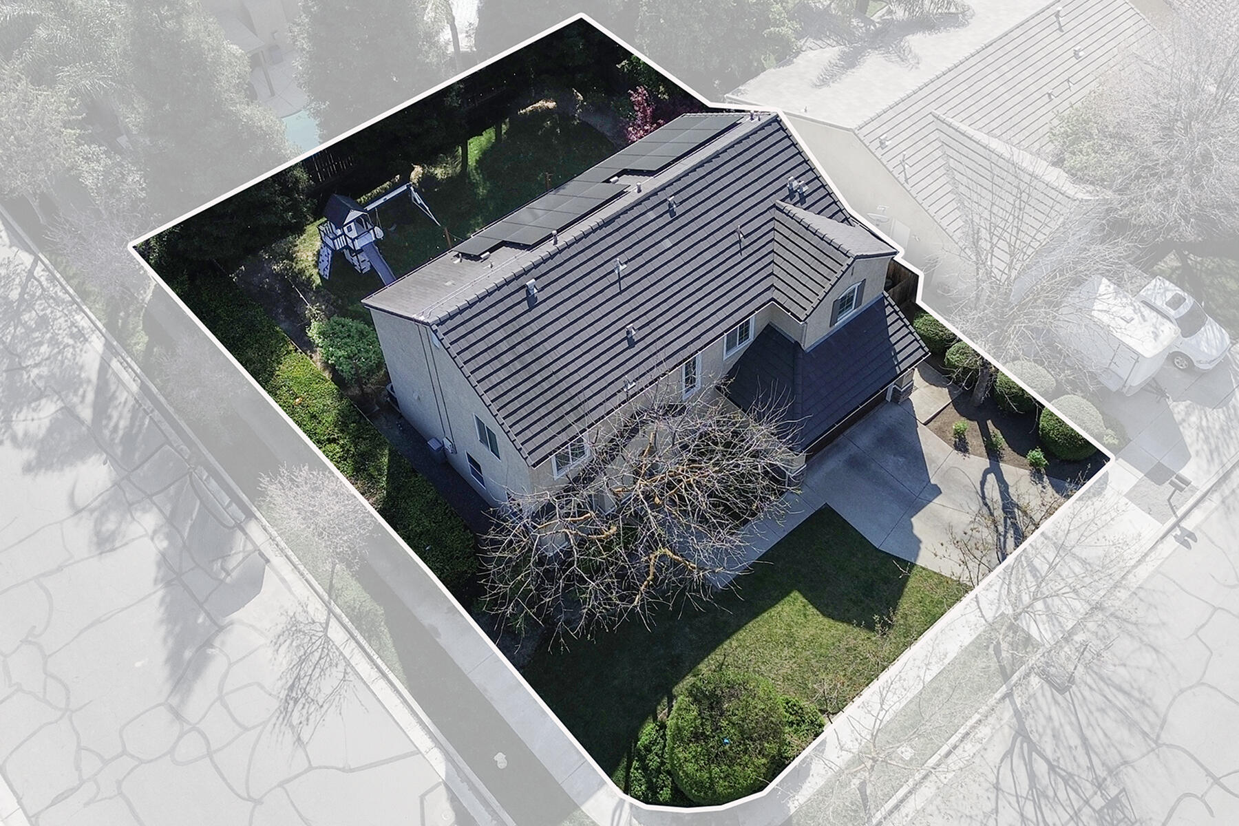 1242 N Julieann St, Visalia, CA 93291