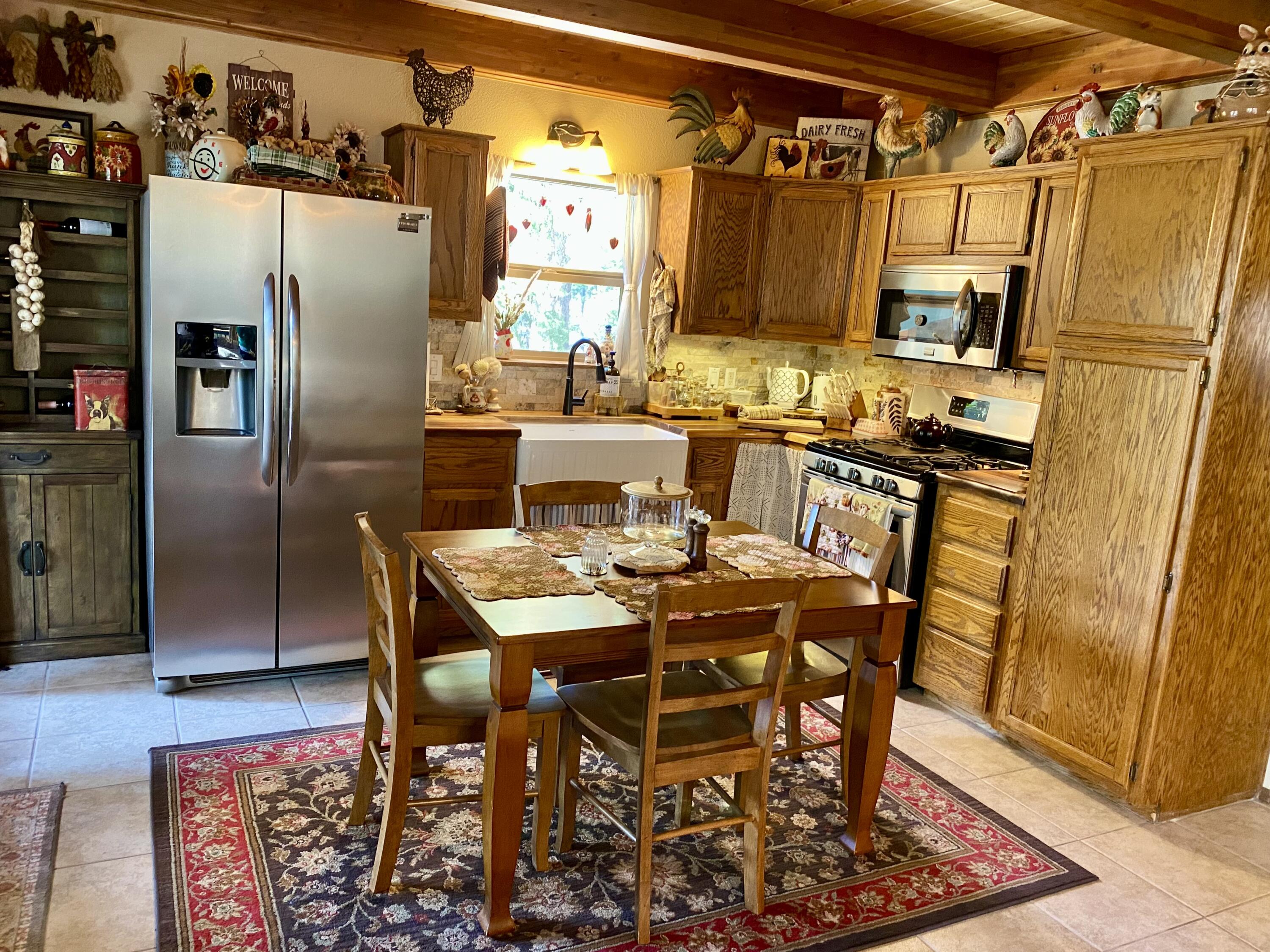 57968 Fox Dr, Springville, CA 93265