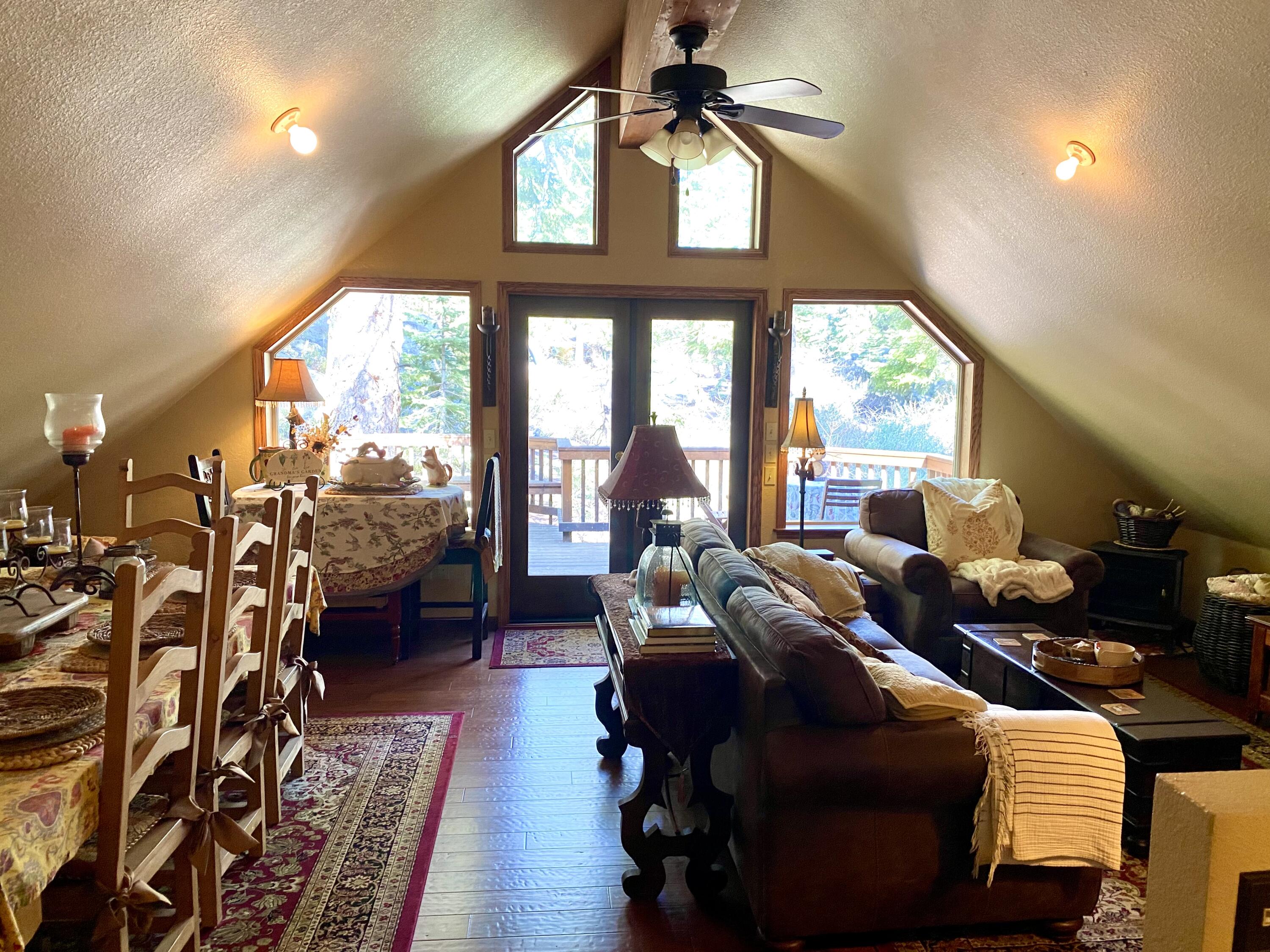 57968 Fox Dr, Springville, CA 93265