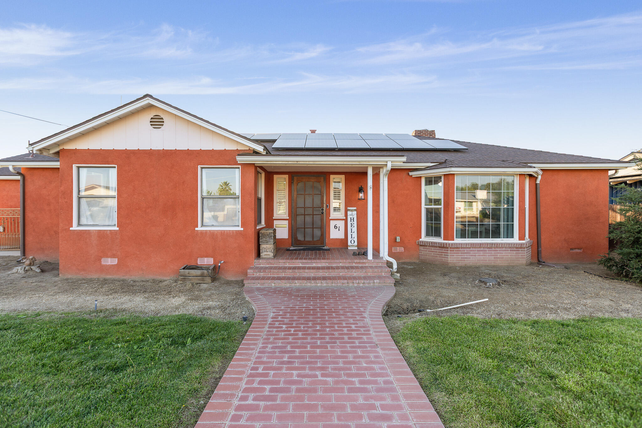 61 Carmelita St, Porterville, CA 93257