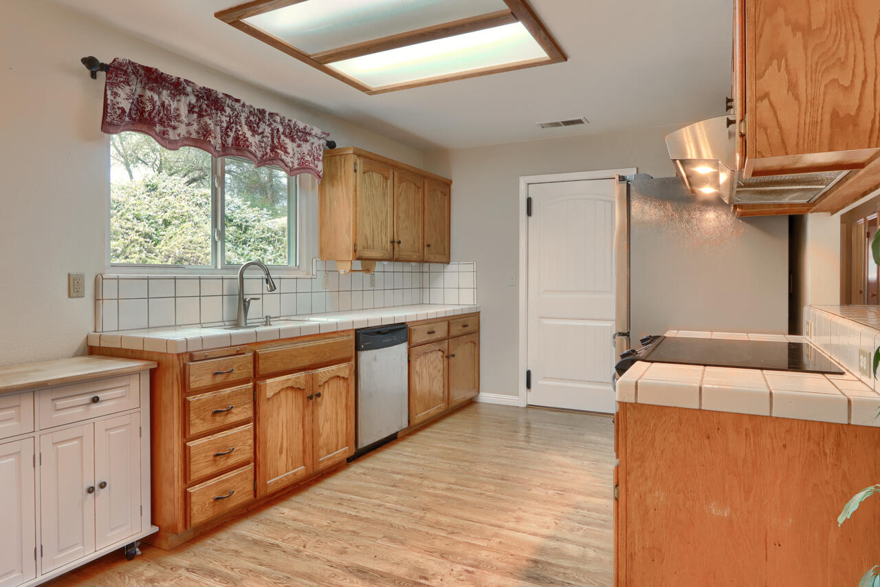 44755 Savage Rd, Coarsegold, CA 93614