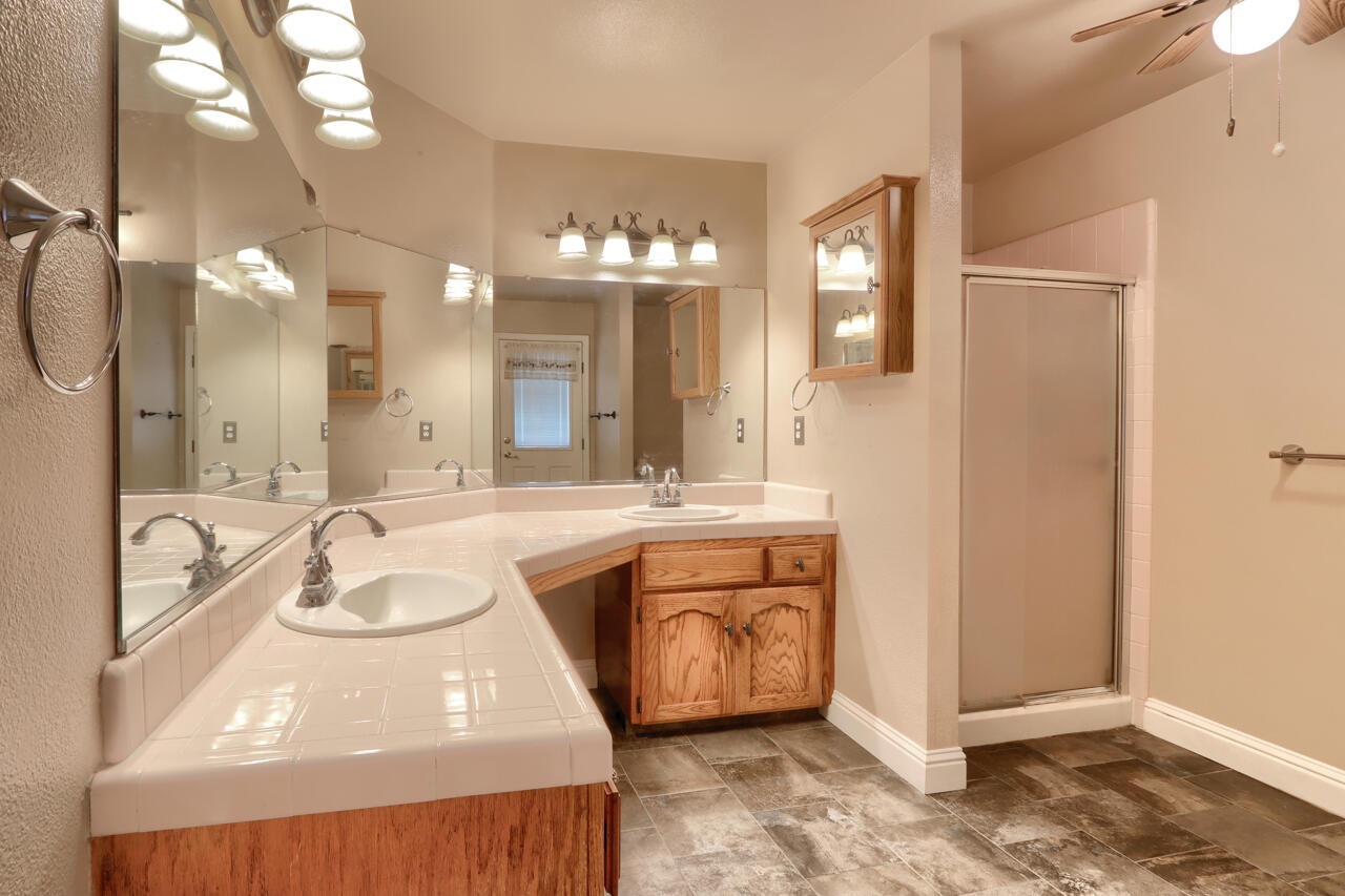 44755 Savage Rd, Coarsegold, CA 93614