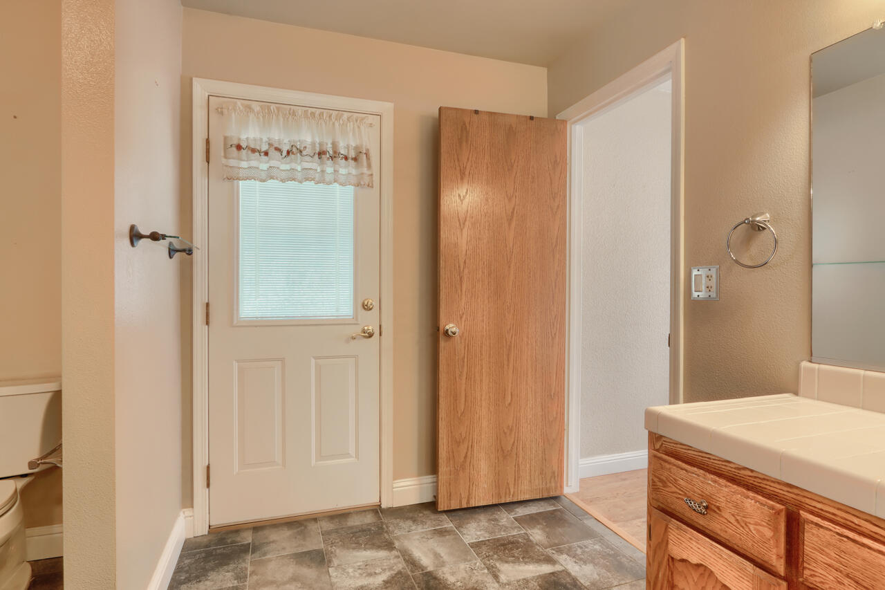 44755 Savage Rd, Coarsegold, CA 93614