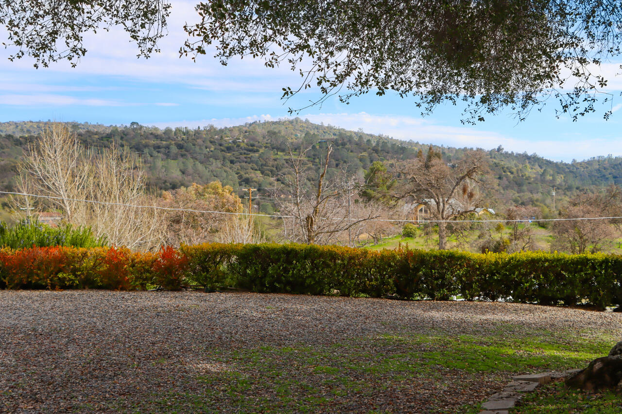 44755 Savage Rd, Coarsegold, CA 93614