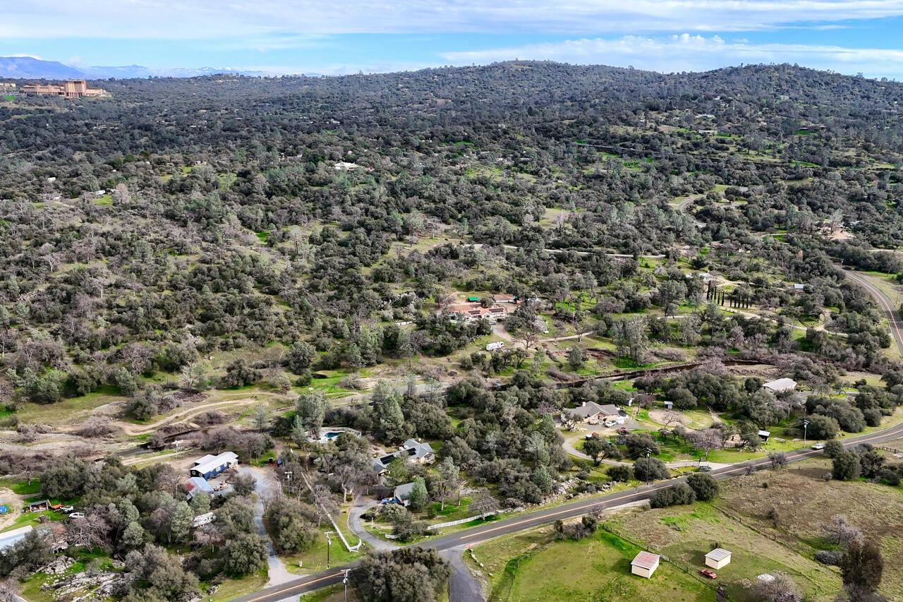 44755 Savage Rd, Coarsegold, CA 93614