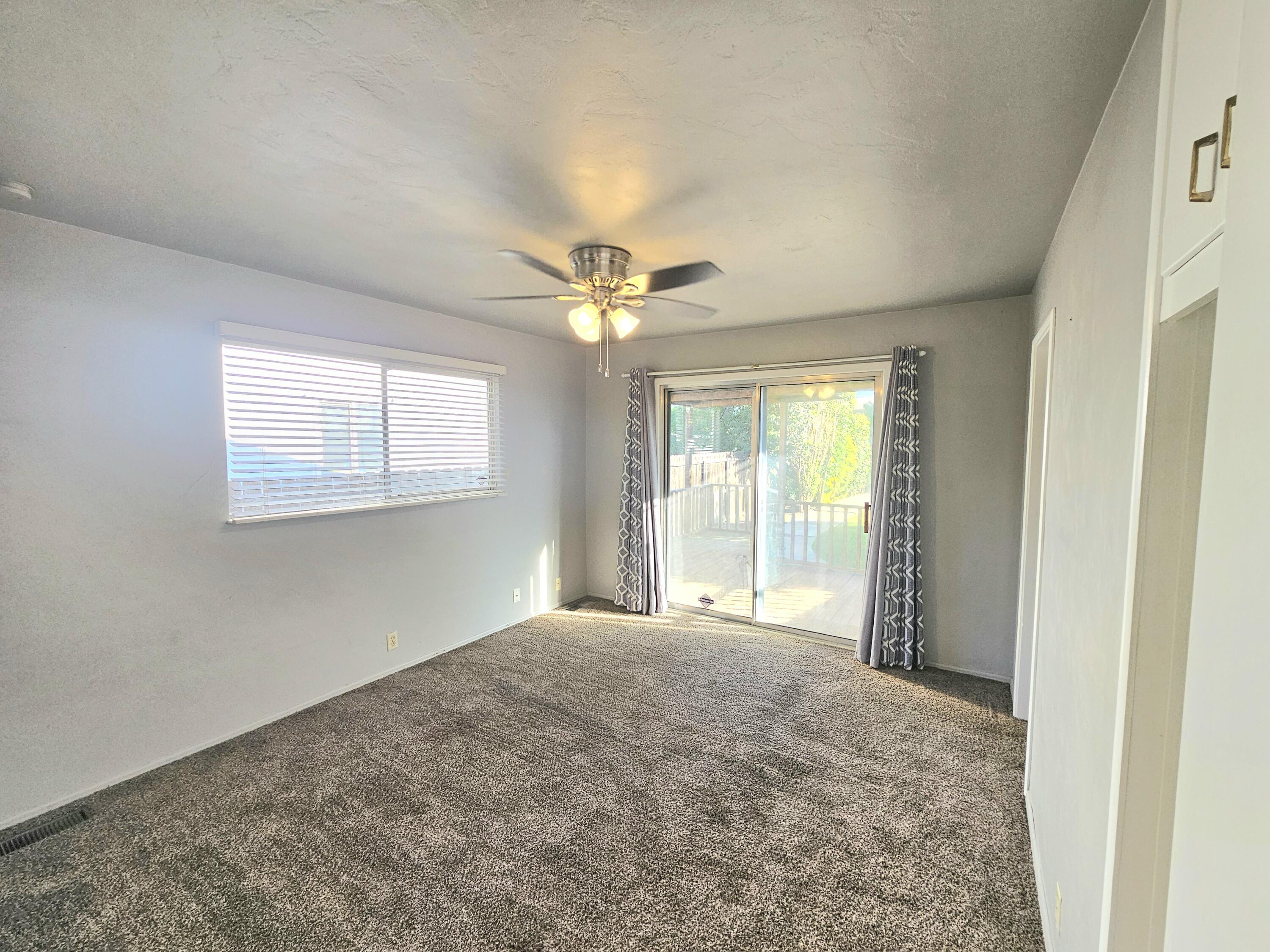 211 E Gail Ave, Tulare, CA 93274