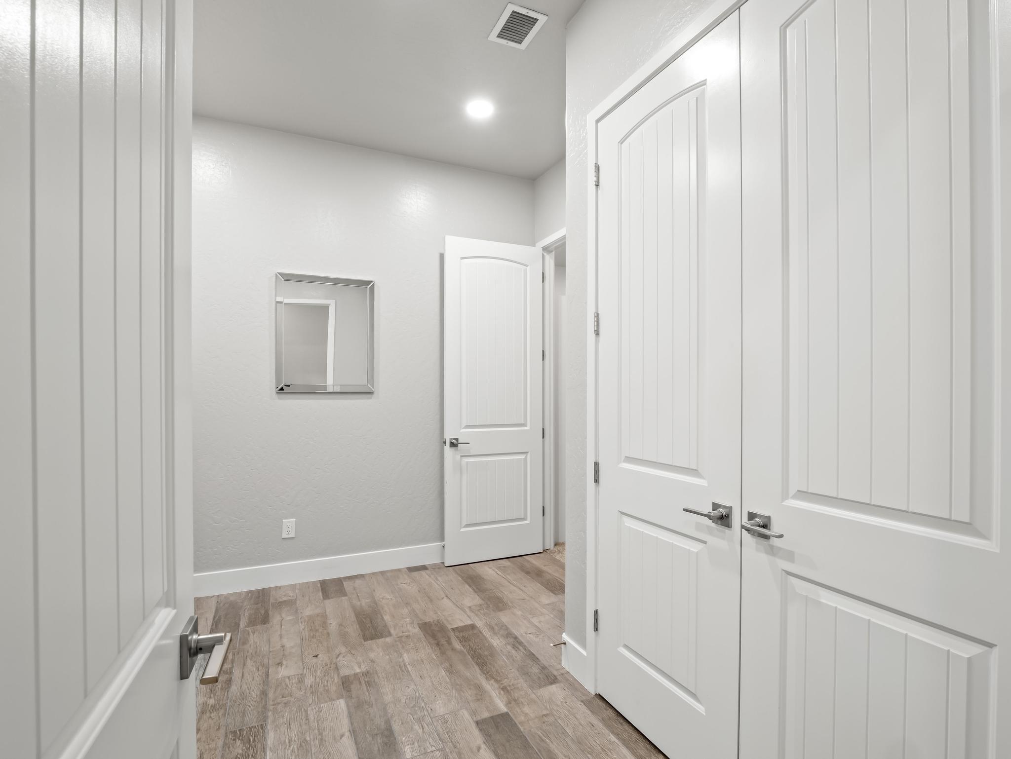 1734 N Park Ave, Clovis, CA 93619