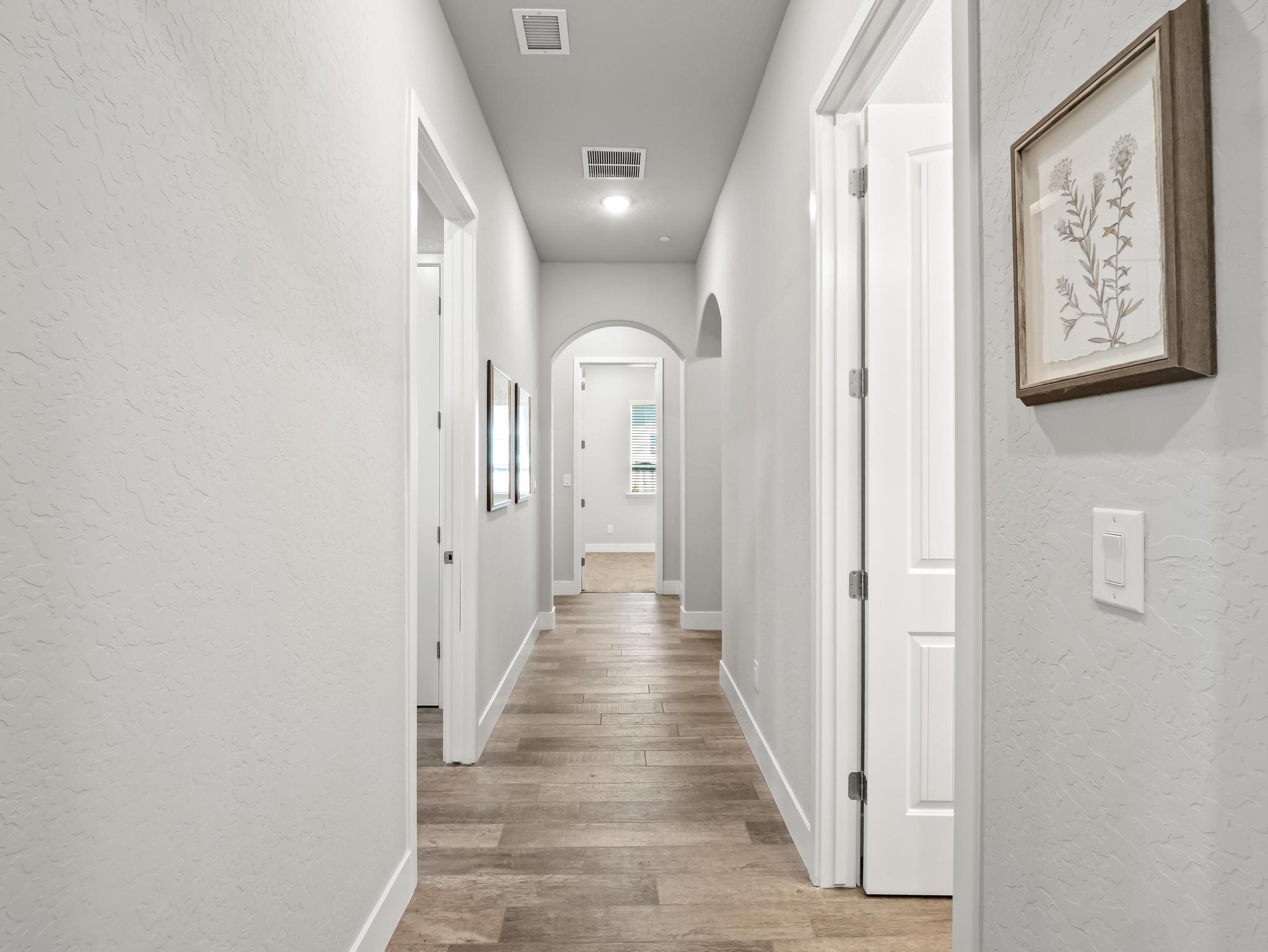 1734 N Park Ave, Clovis, CA 93619