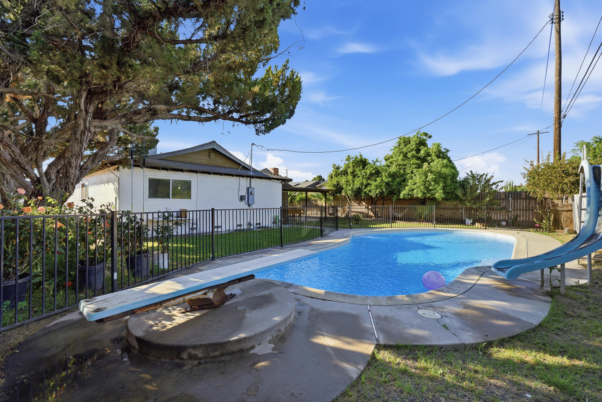 480 N Belmont St, Porterville, CA 93257