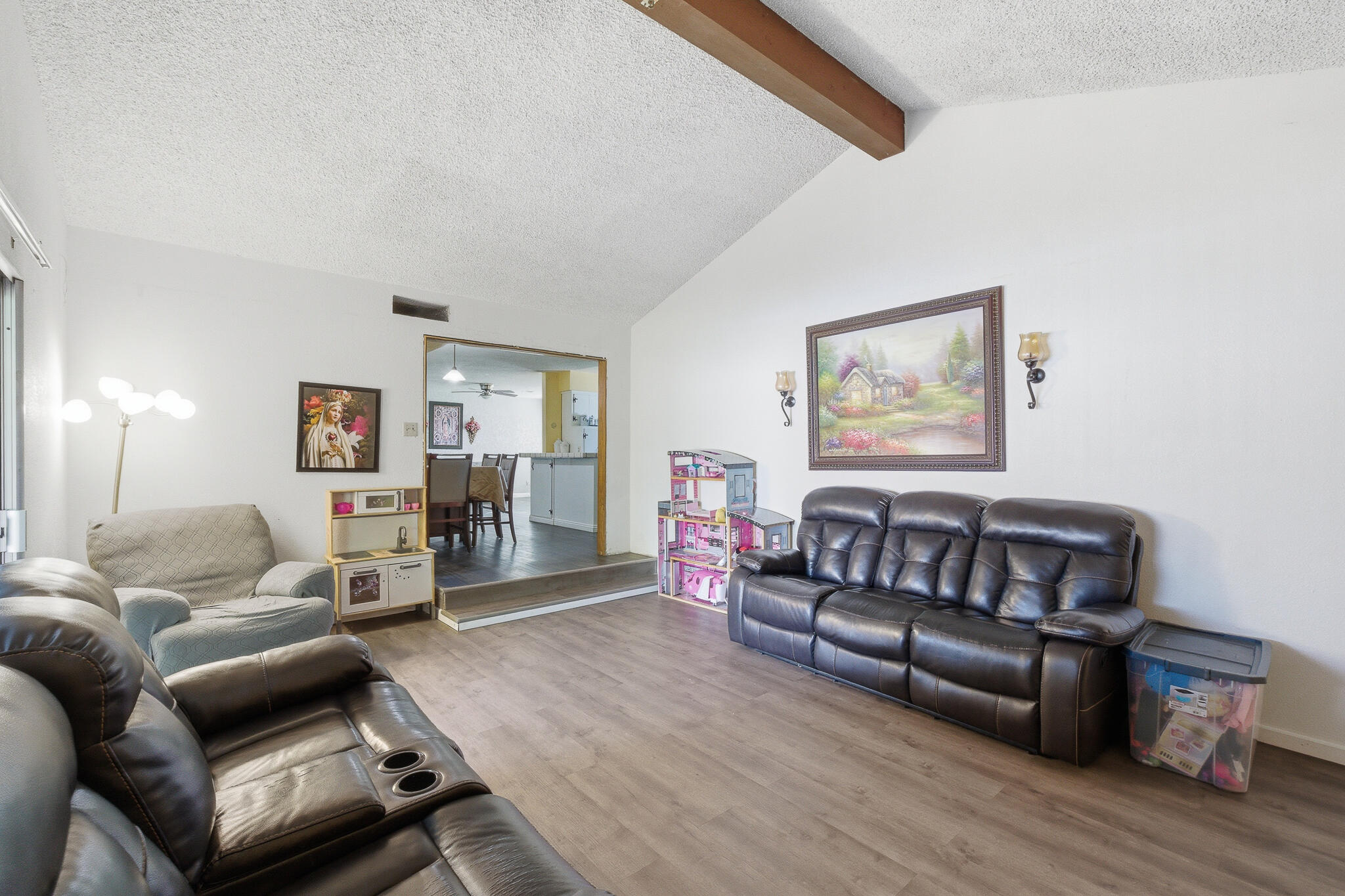 480 N Belmont St, Porterville, CA 93257