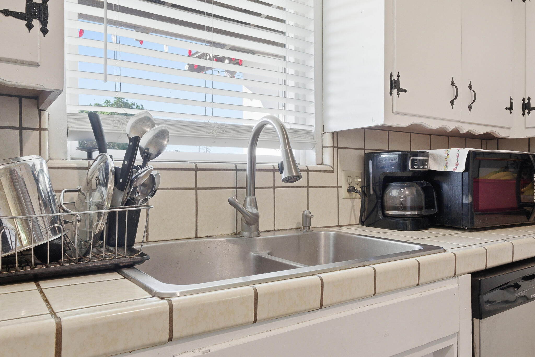 480 N Belmont St, Porterville, CA 93257