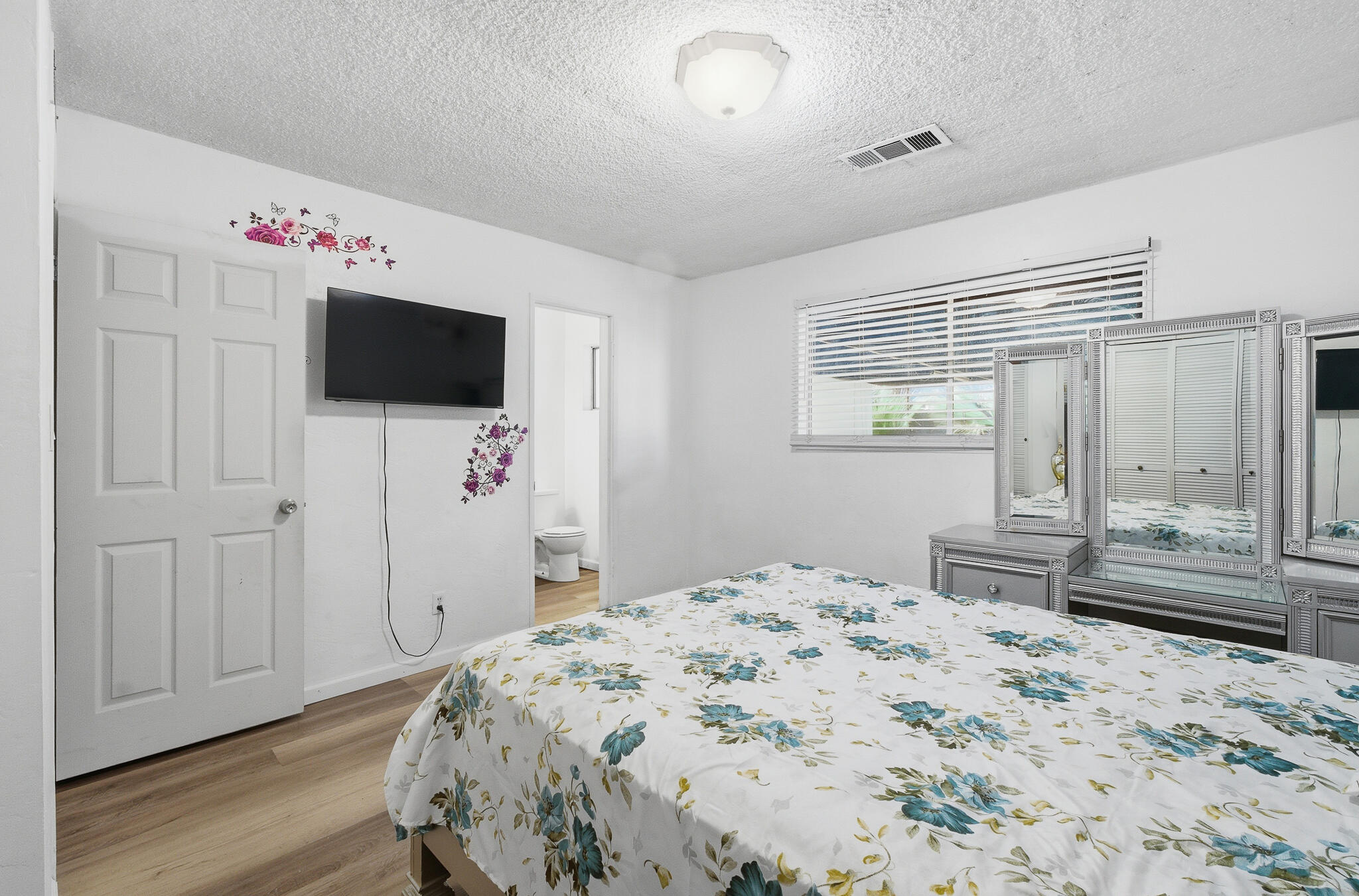 480 N Belmont St, Porterville, CA 93257