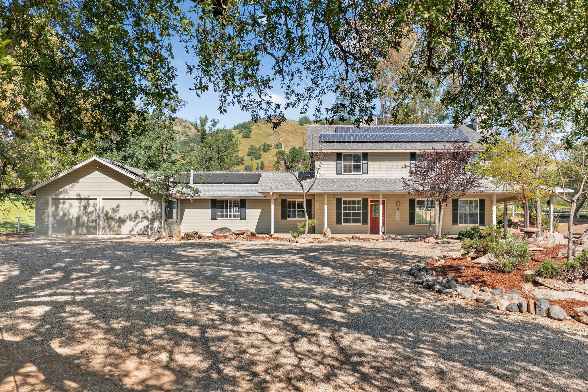 6846 Chaparral Dr, Sanger, CA 93657