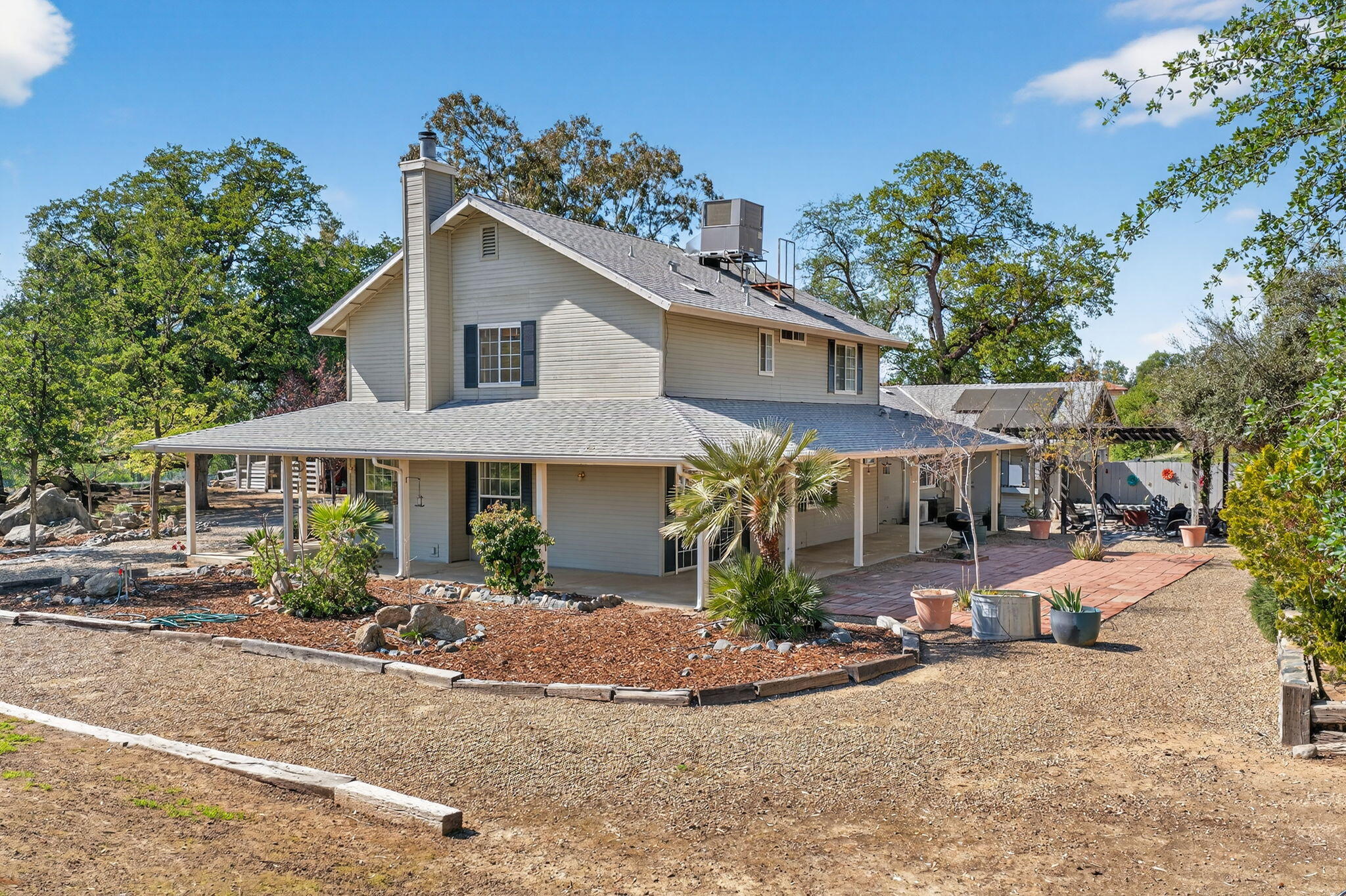 6846 Chaparral Dr, Sanger, CA 93657