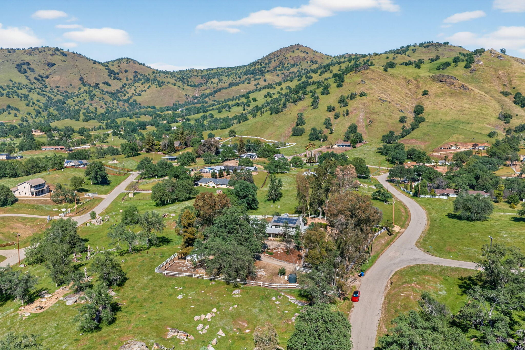 6846 Chaparral Dr, Sanger, CA 93657