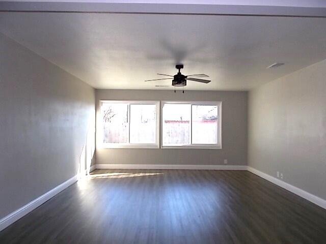 11557 4th Pl, Hanford, CA 93230